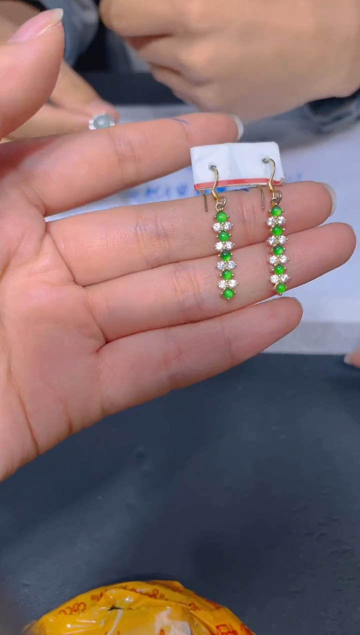 【闪购商品】定制翡翠未镶嵌82定制翡翠多样性发其一