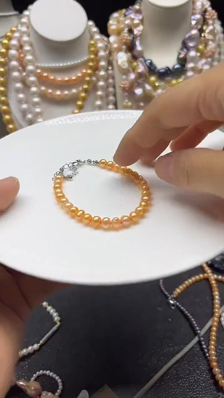 颈饰未镶嵌淡水珍珠多人手链