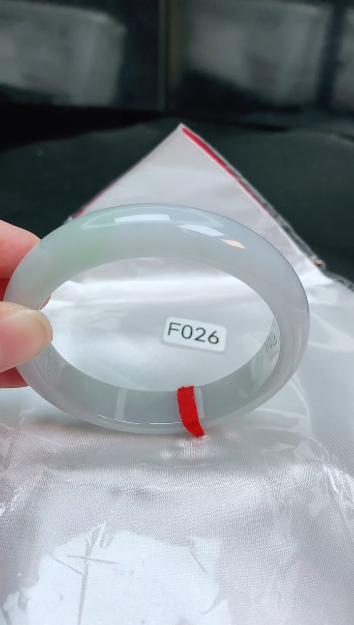 【闪购商品】翡翠手镯未镶嵌缅甸天然A货手镯