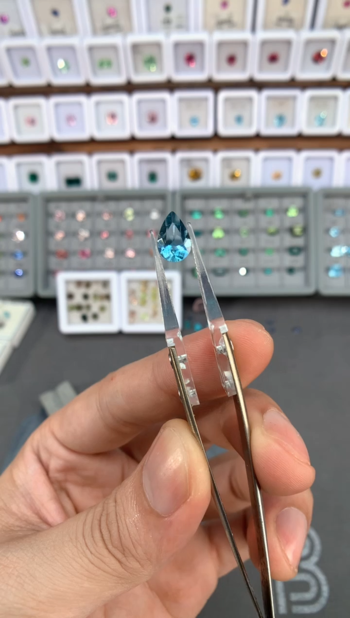 【闪购商品】定制海蓝宝石裸石未镶嵌e4   1.79ct