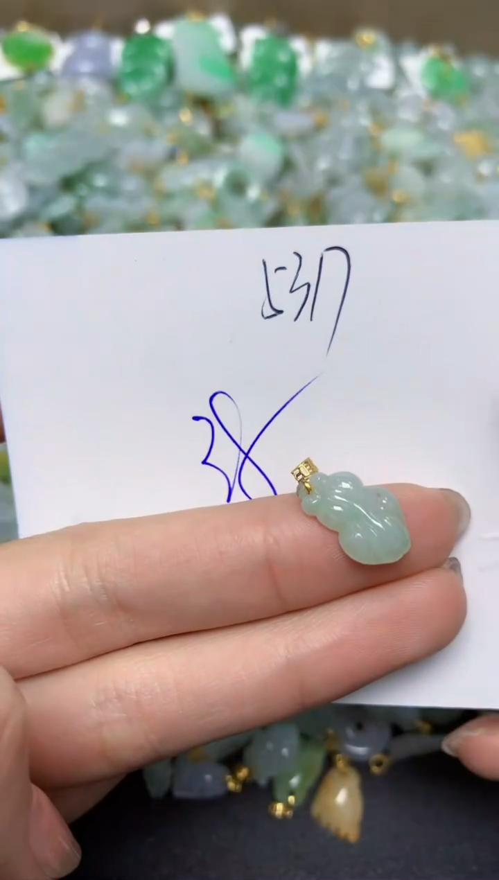 【闪购商品】翡翠颈饰18K金镶嵌天然翡翠A货