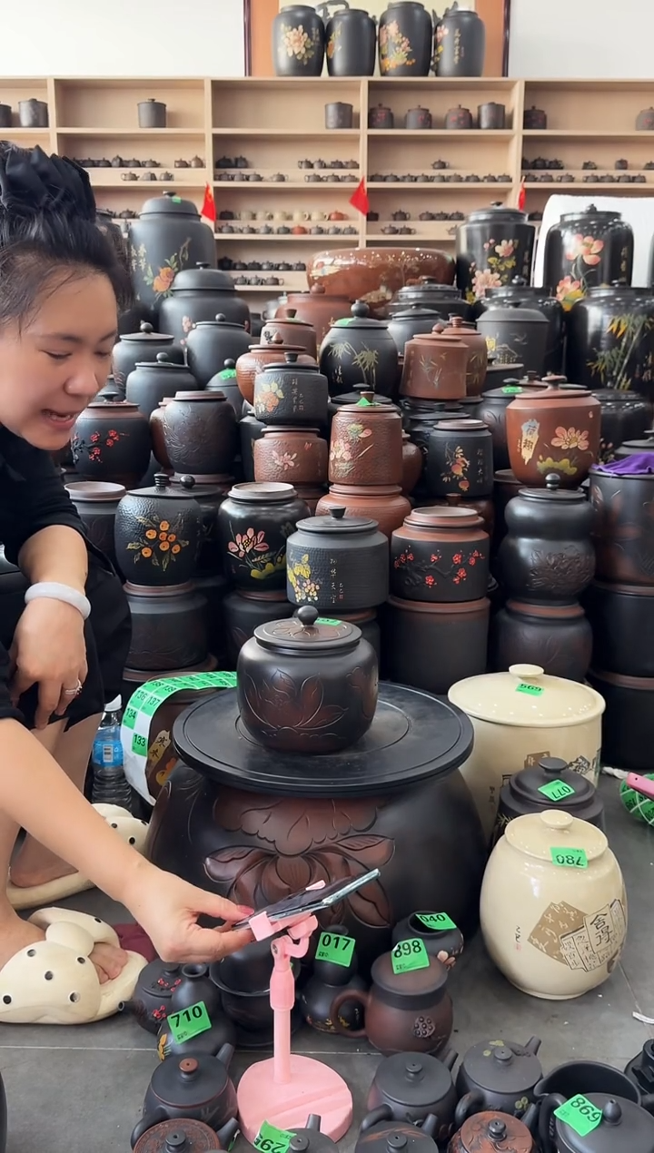 罐瑕疵茶叶罐  107  苹果荷花 