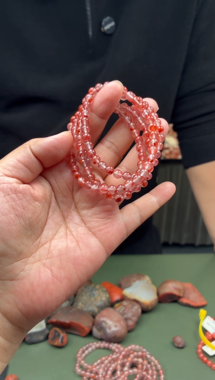 未镶嵌手链南红玛瑙多圈手串一条约5mm+多样性发货