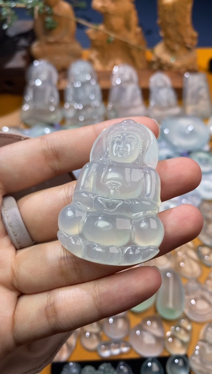 【闪购商品】定制翡翠未镶嵌观音