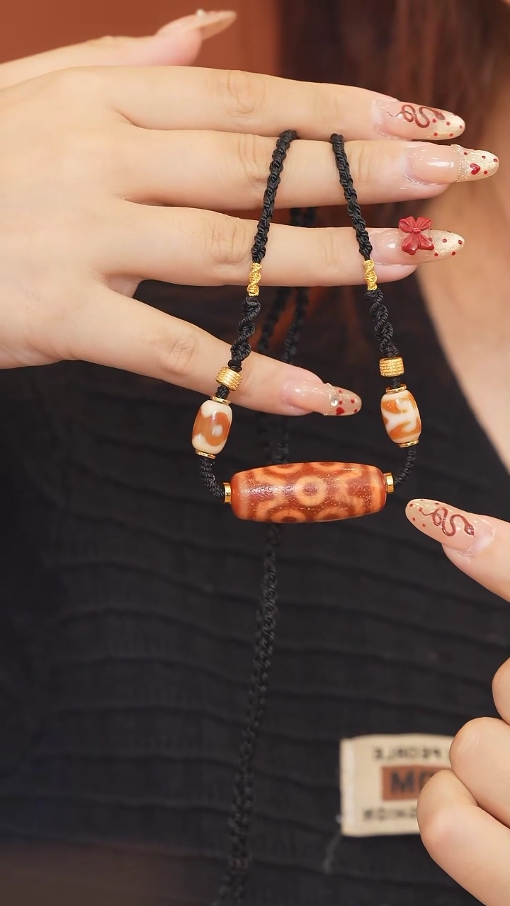 【闪购商品】玛瑙/玉髓颈饰未镶嵌Q30875金蟾七眼项链