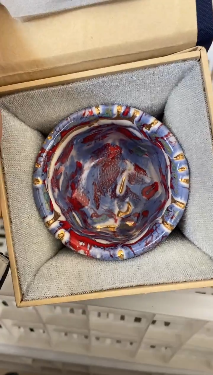 杯无运费险有瑕疵的摄影的产品有使用过的痕迹有点脏介意勿拍