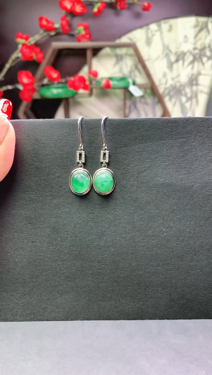 【闪购商品】石英质玉耳坠合金耳坠