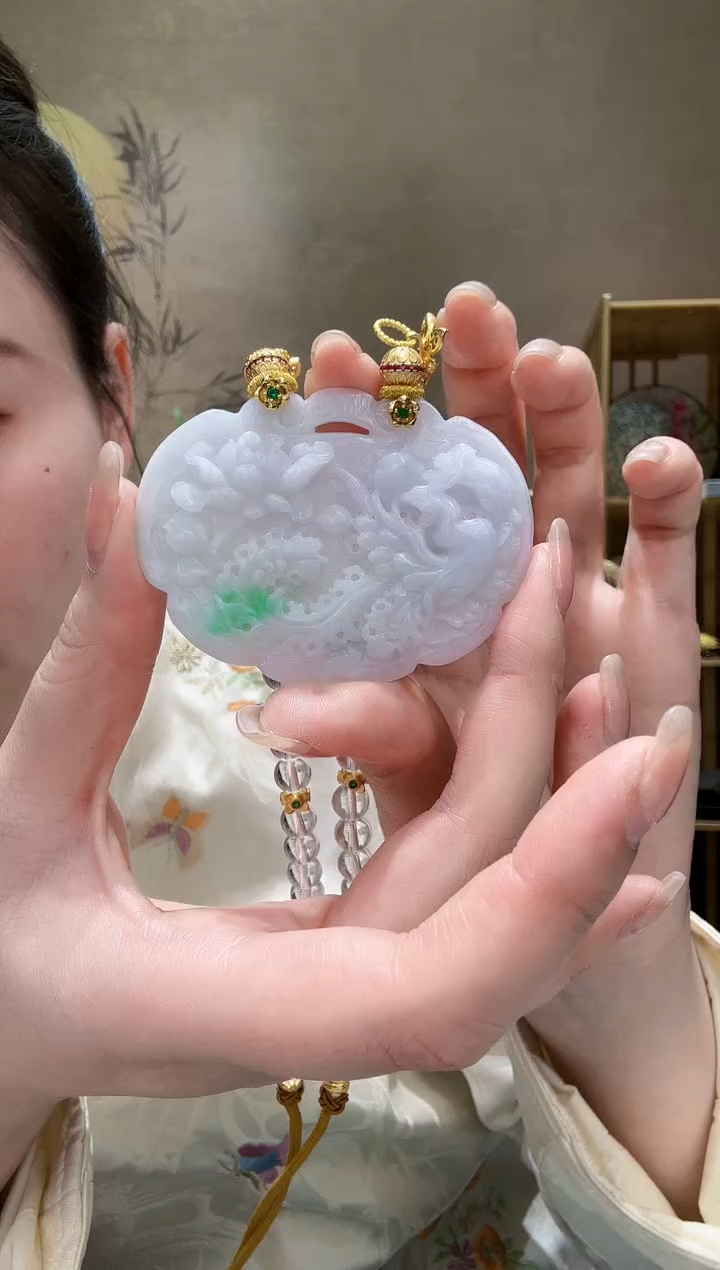 【闪购商品】翡翠颈饰未镶嵌吊坠