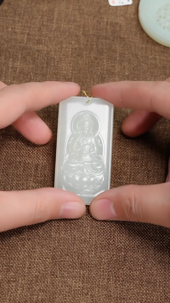 【闪购商品】和田玉颈饰未镶嵌0