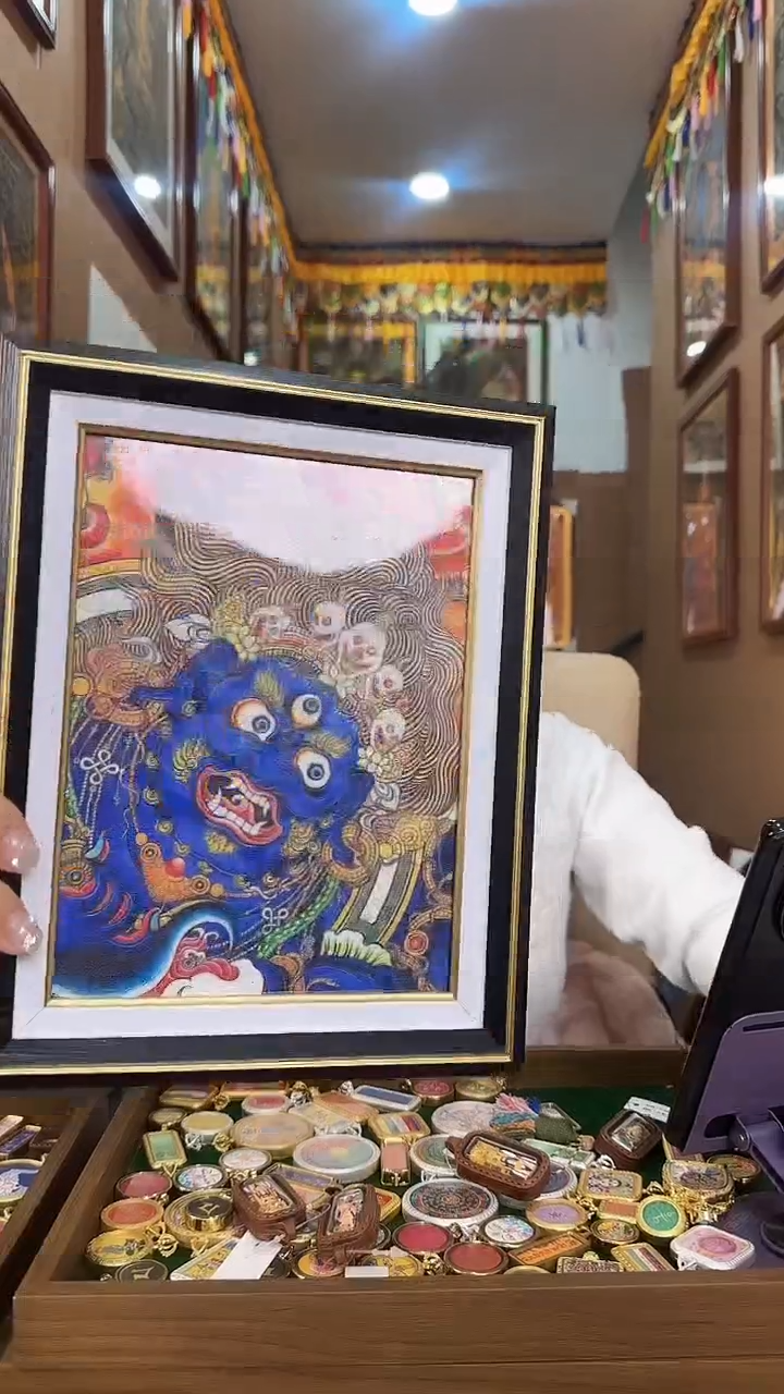 吊坠大黑天宝石画-热贡纯手绘唐卡