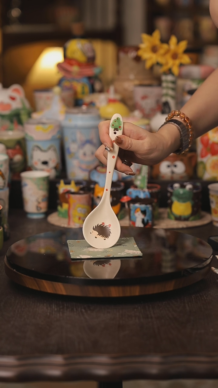 景德镇釉下彩绘设计师款式陶瓷