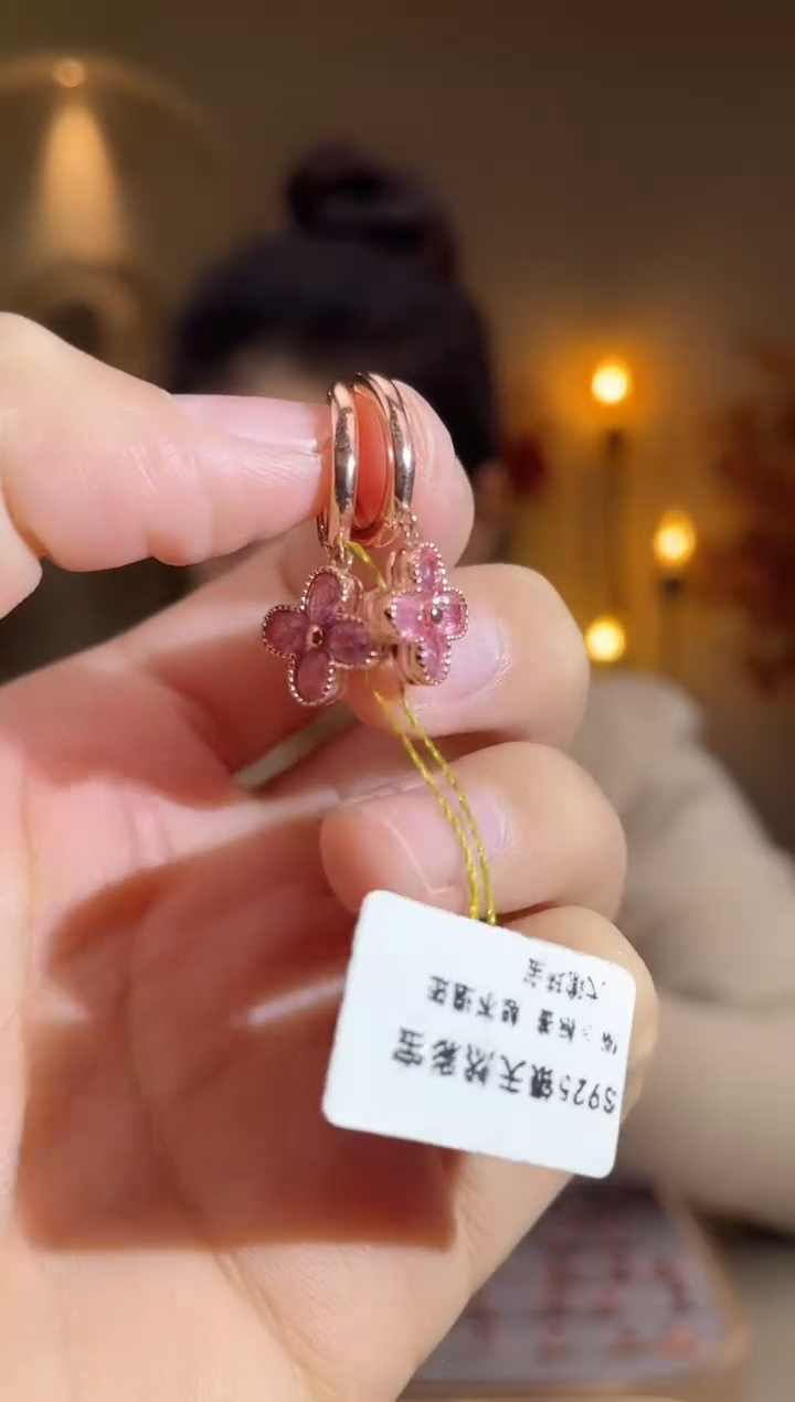 耳饰彩色蓝宝石银S925镶嵌耳饰