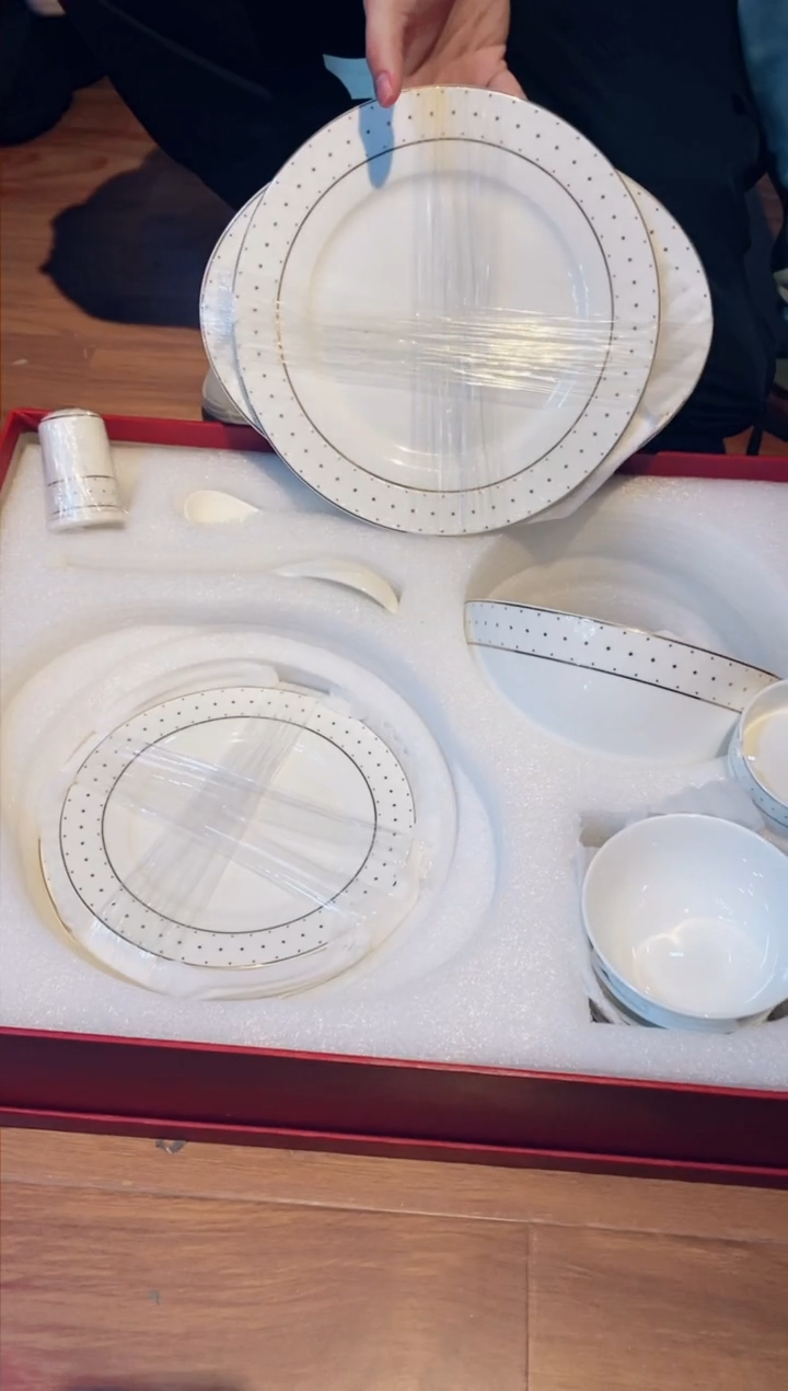 【闪购商品】杯鸿辉家品牌瓷器，京东包邮！