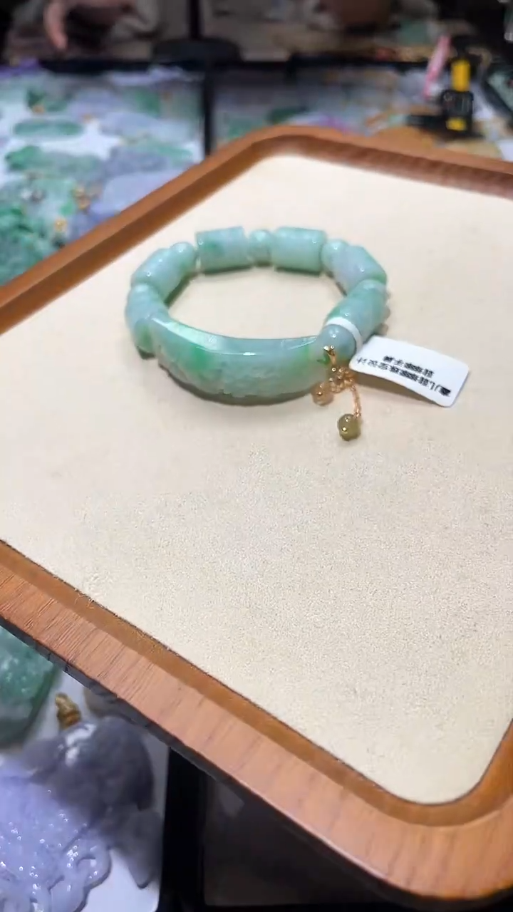 【闪购商品】翡翠手链未镶嵌手牌