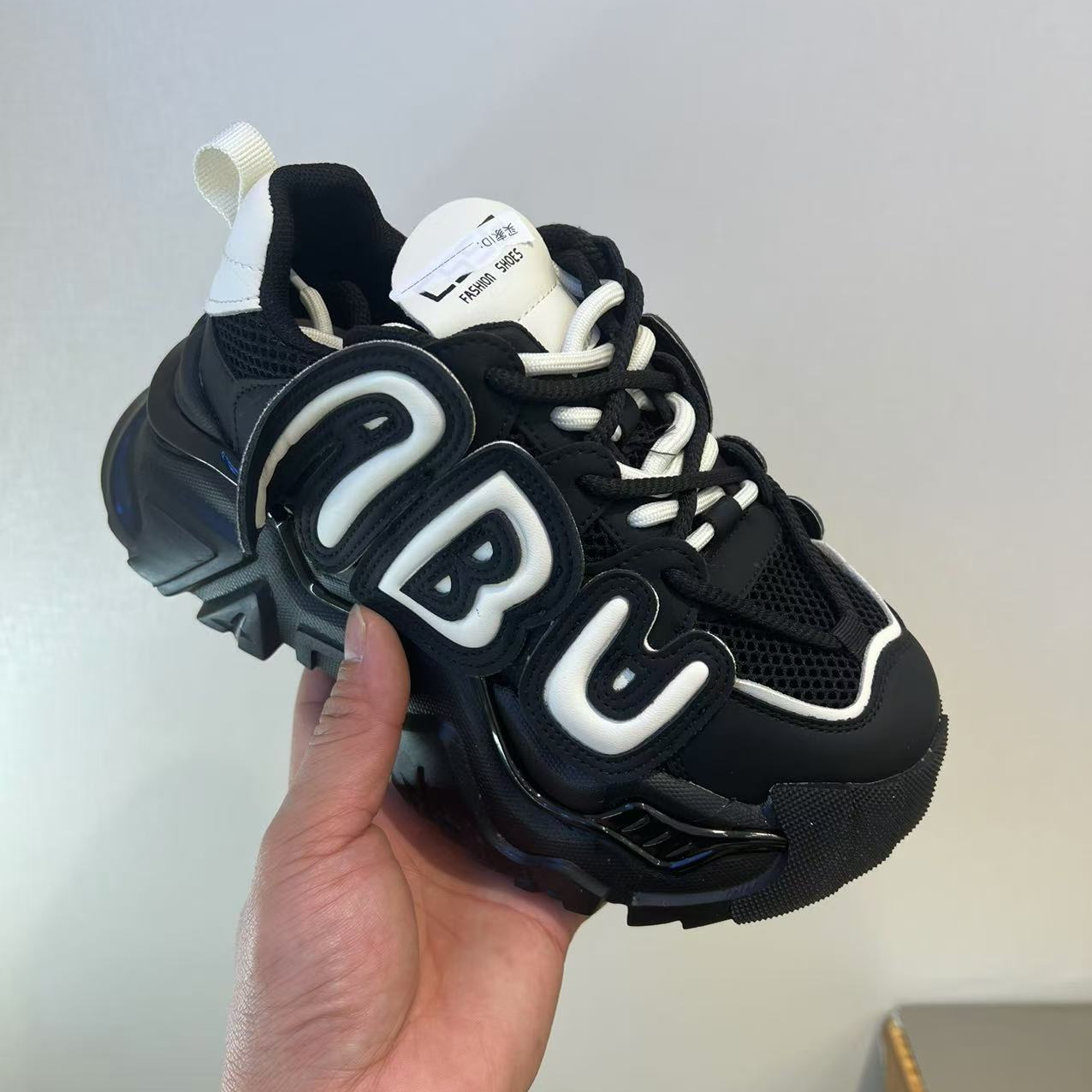 百搭老爹鞋断码专拍链接，留言主播编码拍