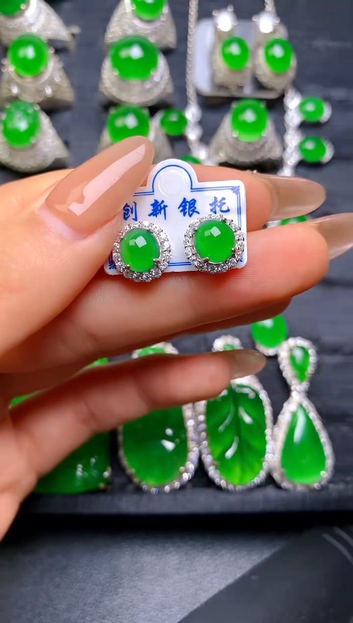 【闪购商品】翡翠耳钉银S925镶嵌耳钉