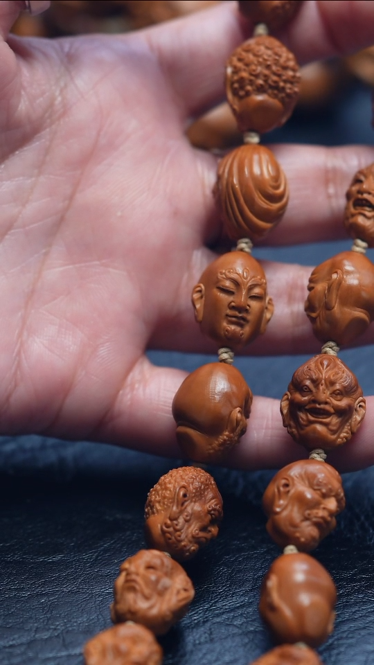 【闪购商品】橄榄核吊坠苏工橄榄核