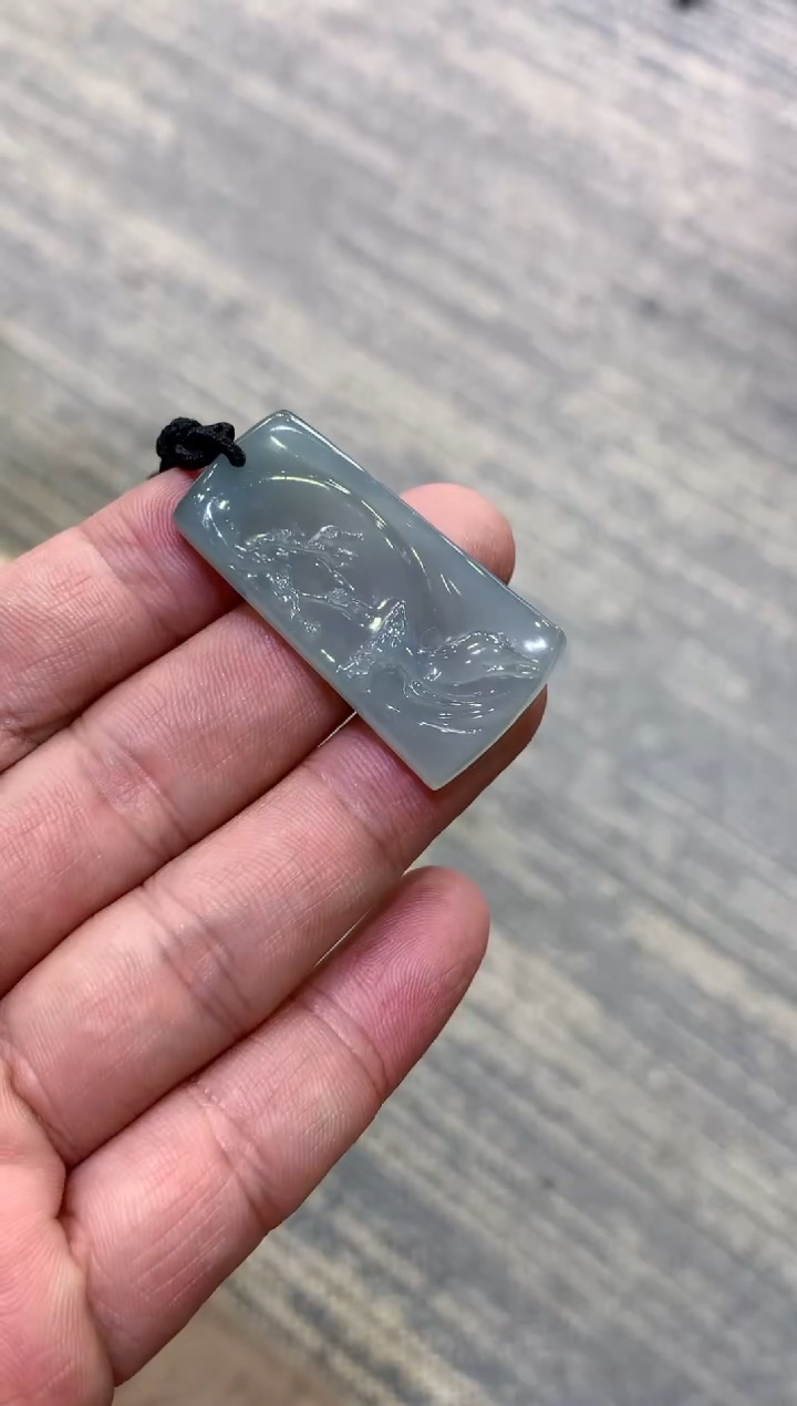 颈饰未镶嵌翡翠天然A货翡翠