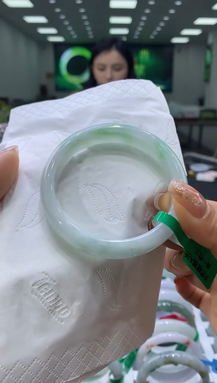 未镶嵌手镯翡翠00007687