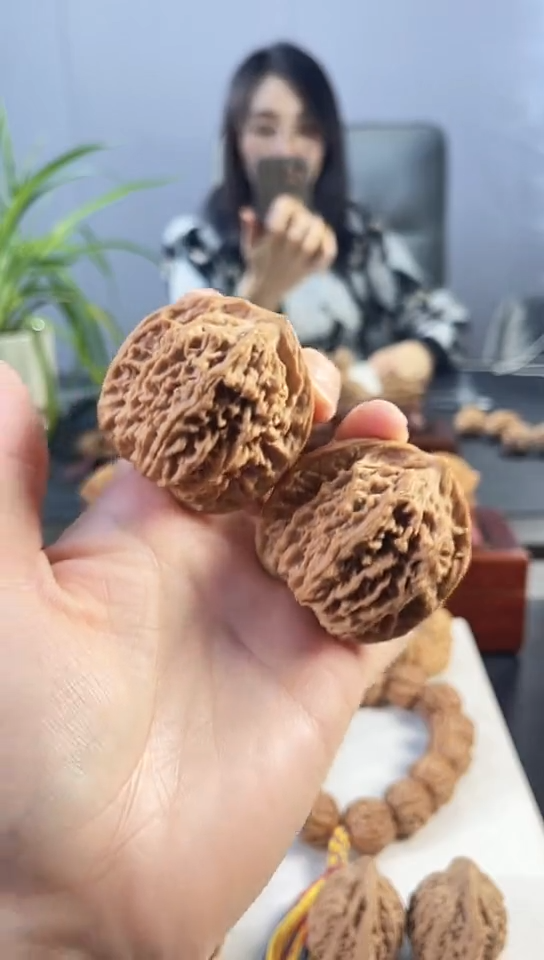 把件文玩核桃23号龙纹狮子头文玩核桃