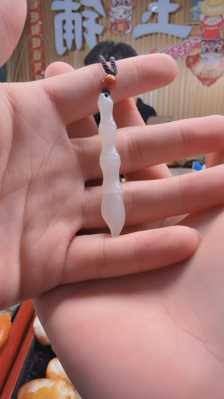 【闪购商品】和田玉吊坠(不含链)未镶嵌330