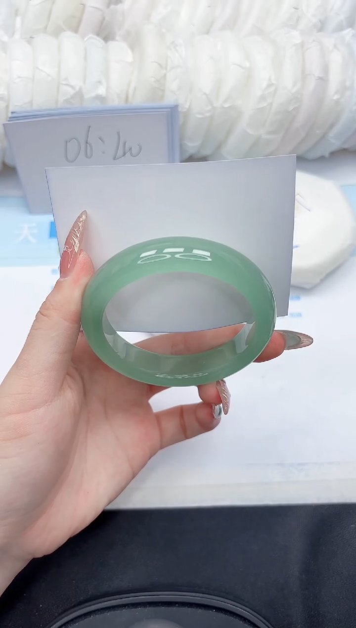 石英质玉手镯未镶嵌229-55