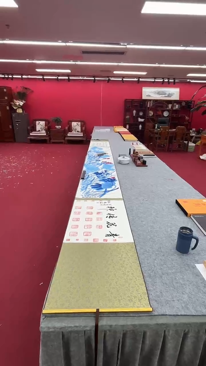 国画青花传神五米          