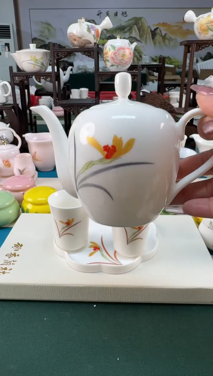 【闪购商品】瓷器 ······.......