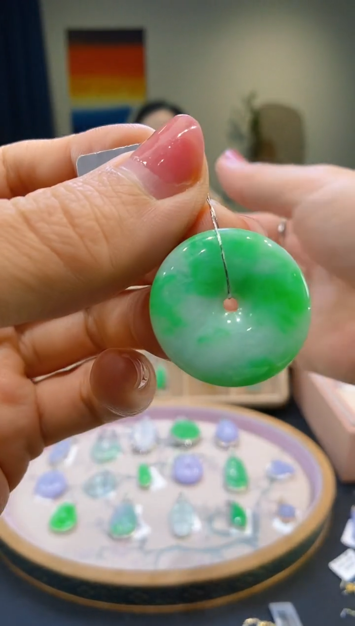 【闪购商品】翡翠吊坠(不含链)未镶嵌平安扣