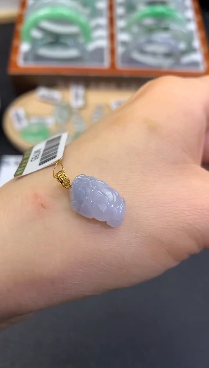 【闪购商品】翡翠颈饰18K金镶嵌              