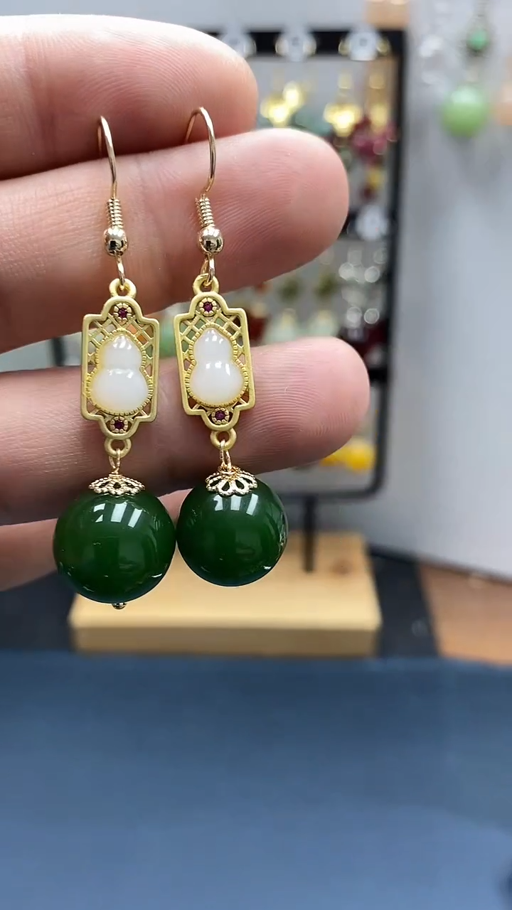 【闪购商品】和田玉银S925镀金镶嵌耳饰尺寸14mmQ4