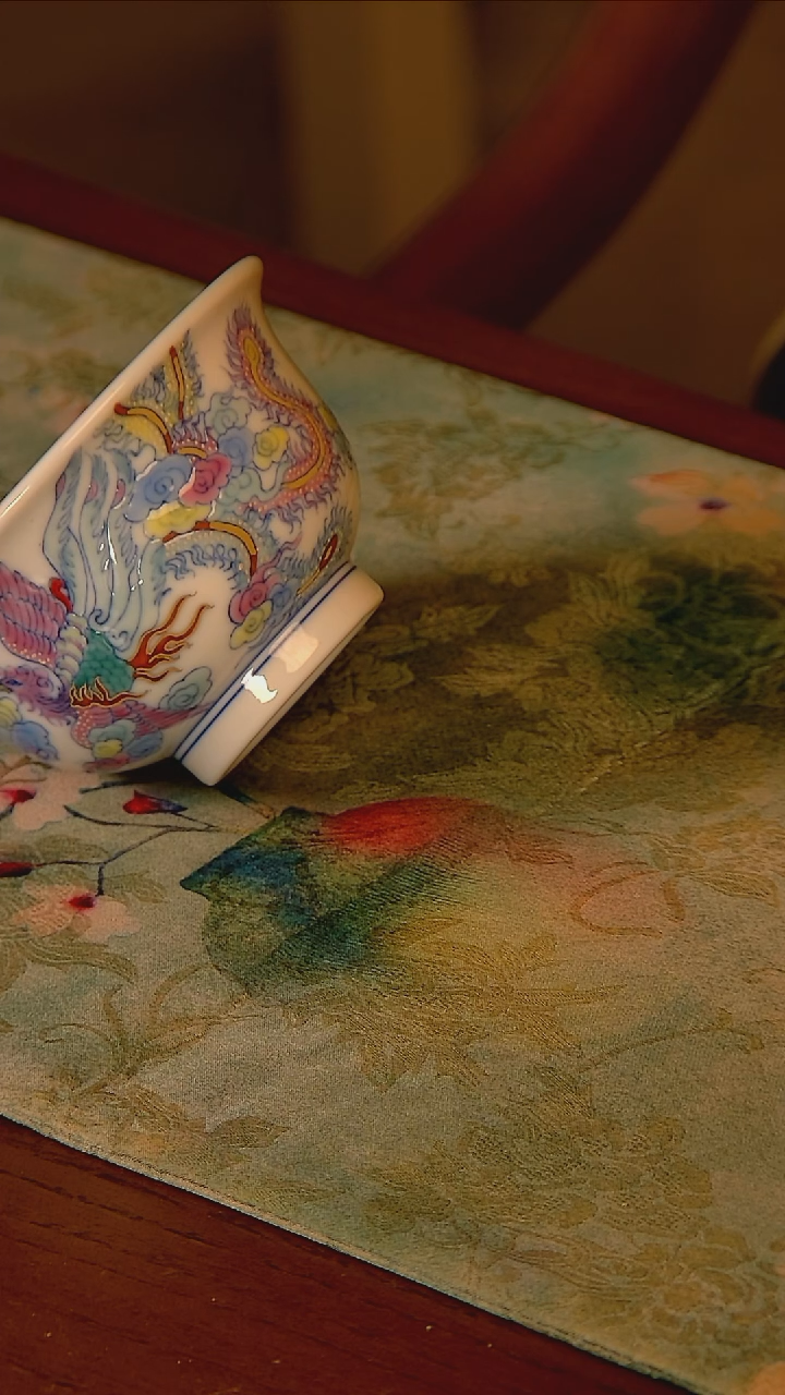 杯手工手绘杯杯很美丽