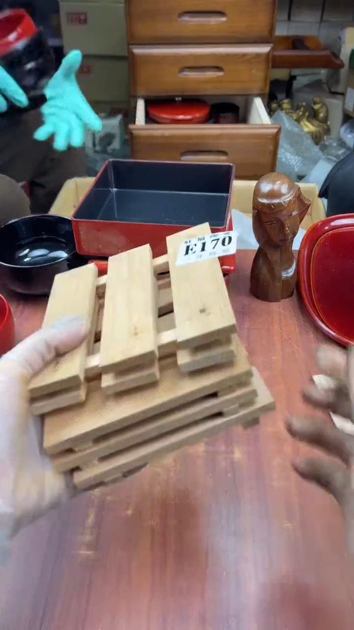 瓷片收****天盛日中古杂项籈选