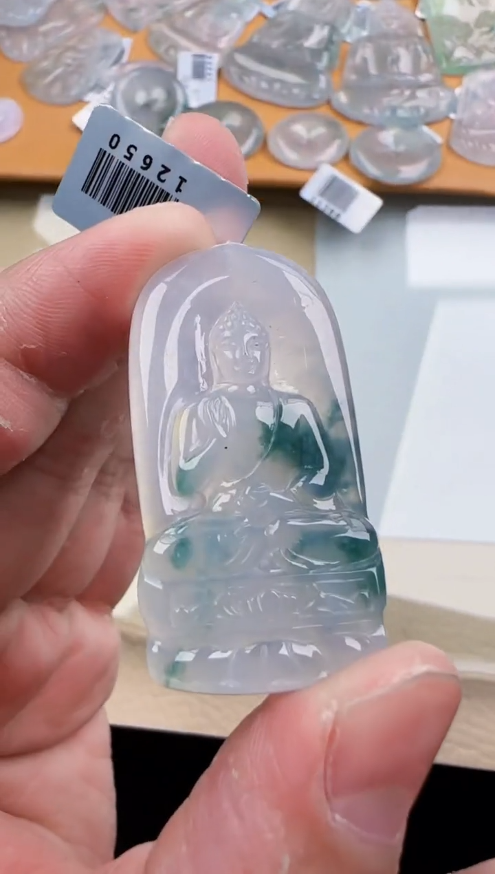 【闪购商品】翡翠颈饰未镶嵌翡翠