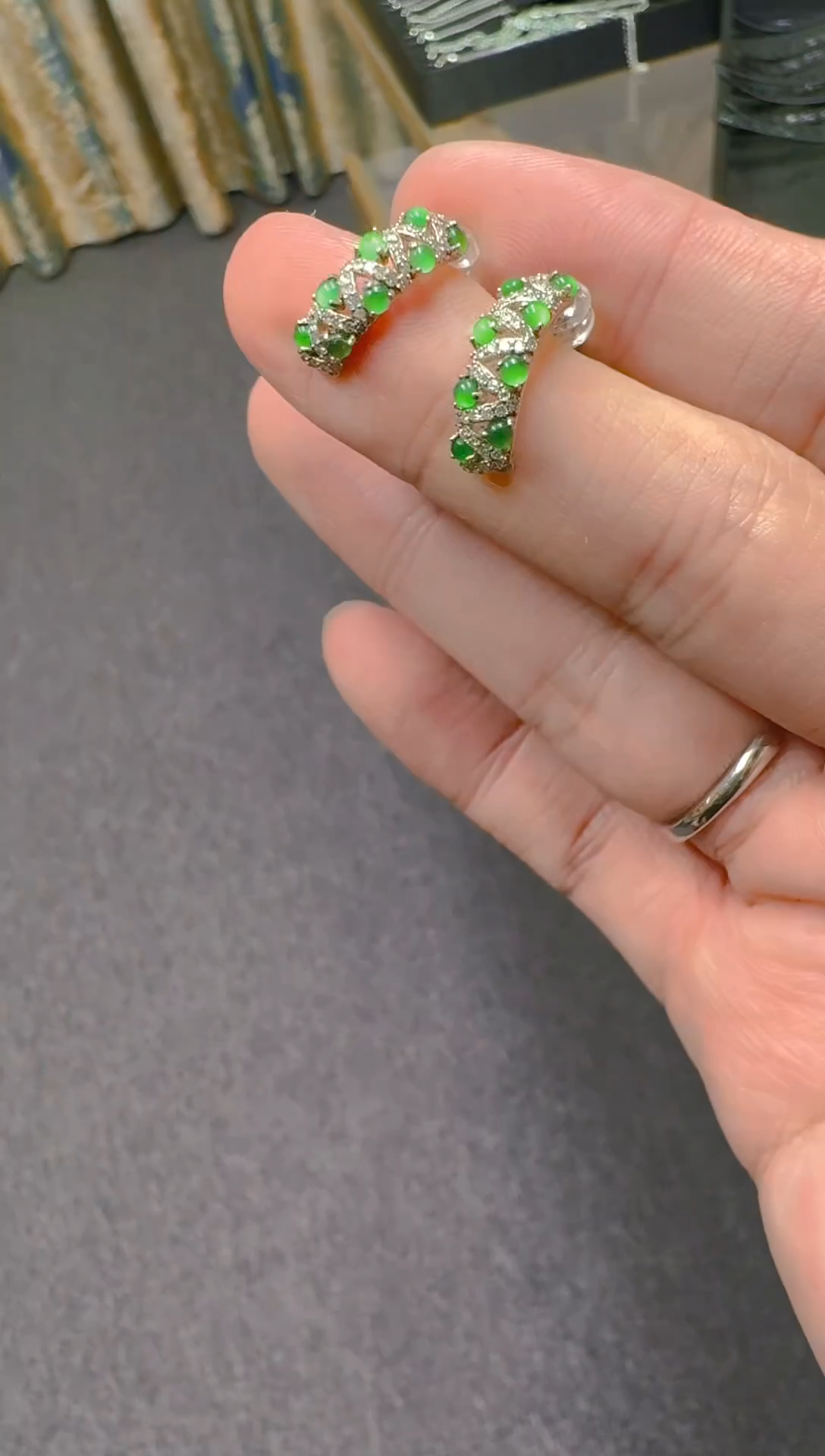 【闪购商品】翡翠耳饰银S925镶嵌天然A货翡翠