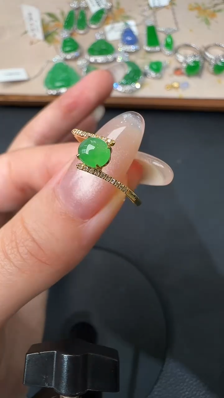 【闪购商品】翡翠戒指18K金镶嵌戒指20