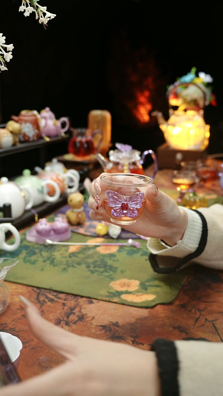 【闪购商品】紫色蝴蝶品茗杯60cc@@@@@