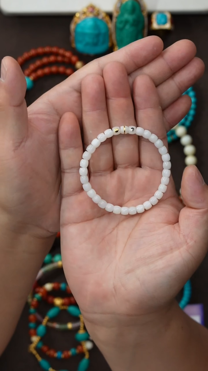 未镶嵌手串和田玉小*和田玉手串