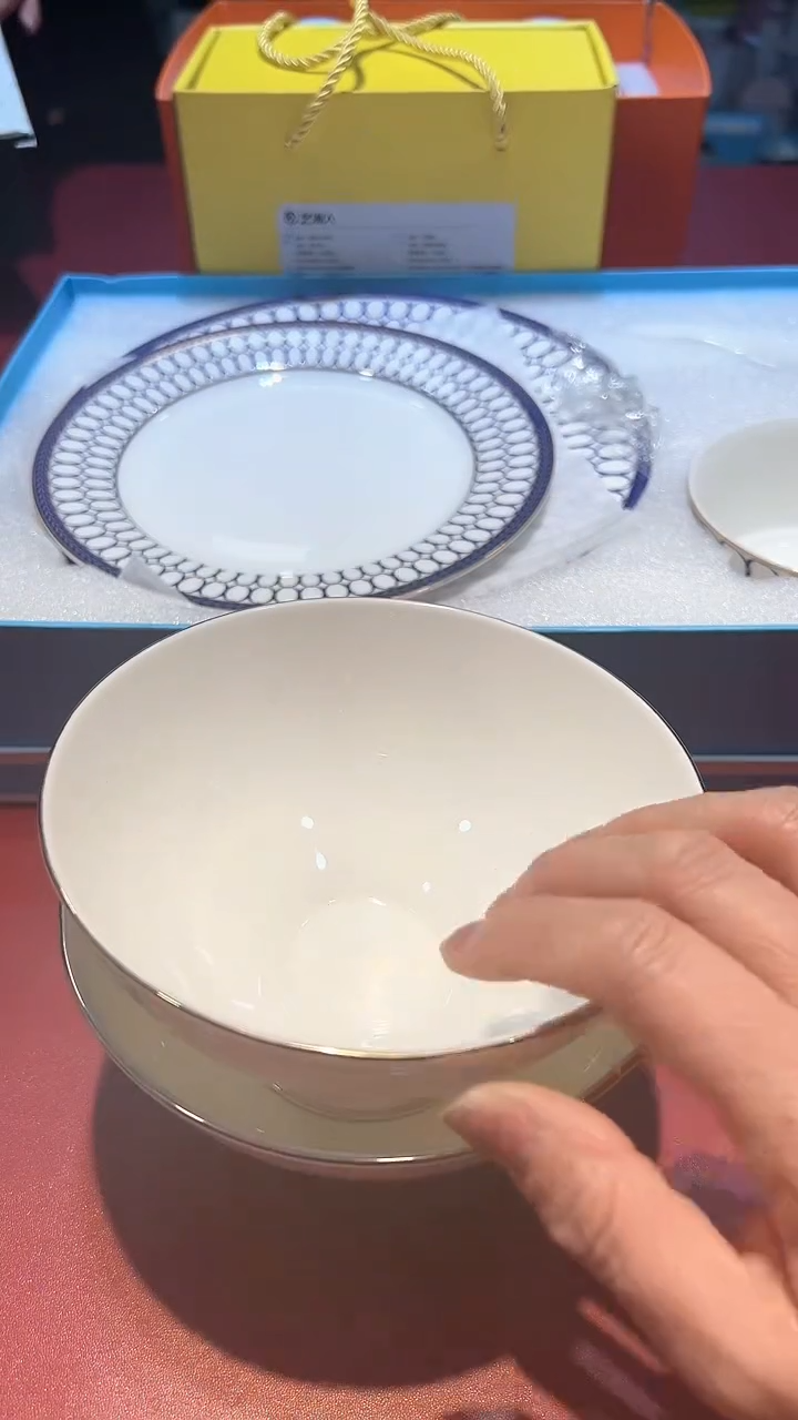 【闪购商品】瓷片锅碗瓢盆一件不剩