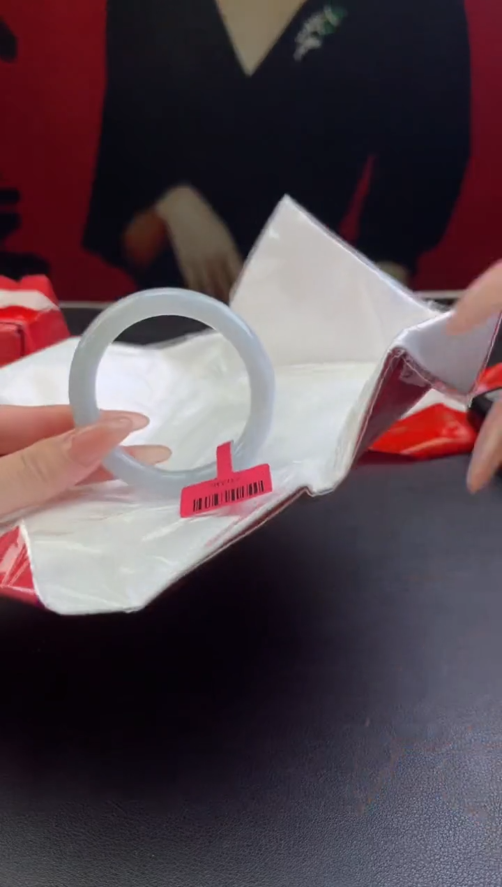 【闪购商品】翡翠手镯未镶嵌翡翠手镯