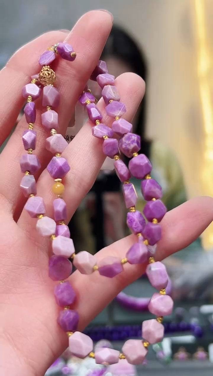 【闪购商品】苏纪石（舒俱来）项链18K金镶嵌1