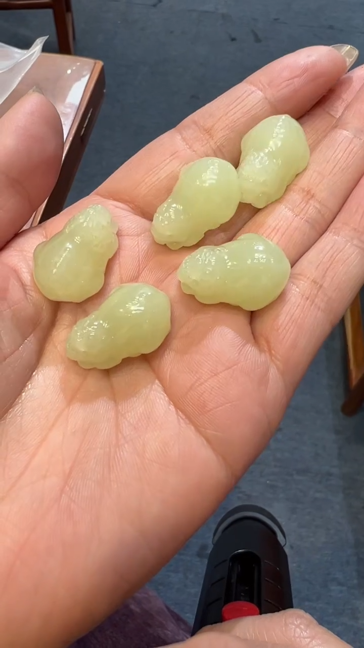 【闪购商品】和田玉吊坠未镶嵌和田玉吊坠多样性发货拍一发一