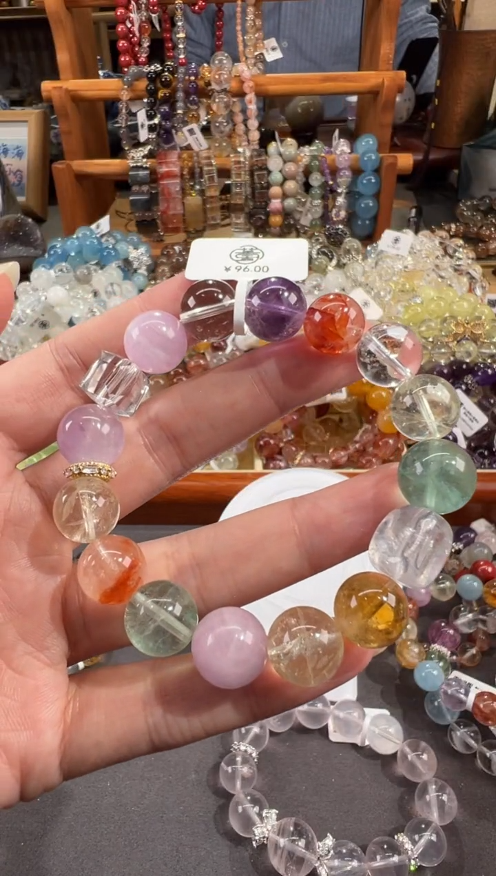 【闪购商品】水晶手链合金定制款 变羊跑快快