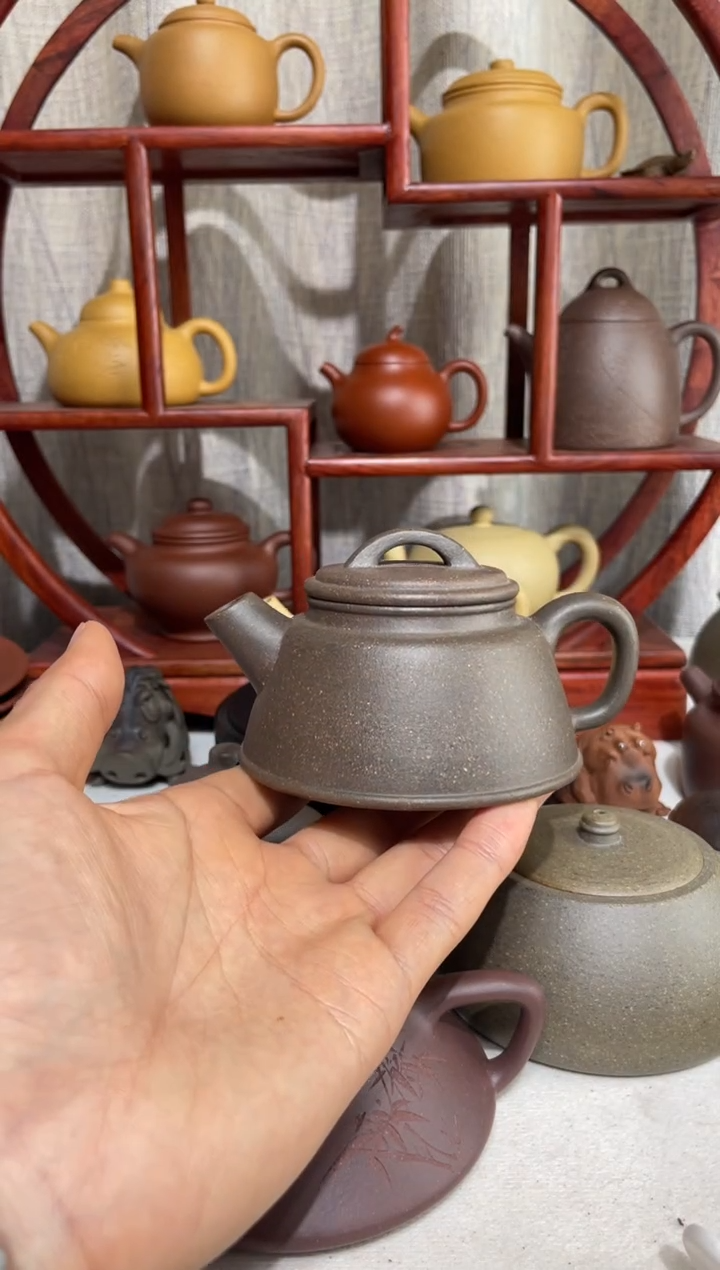 【闪购商品】紫砂茶壶千禧紫泥手工泥炮嘴130cc