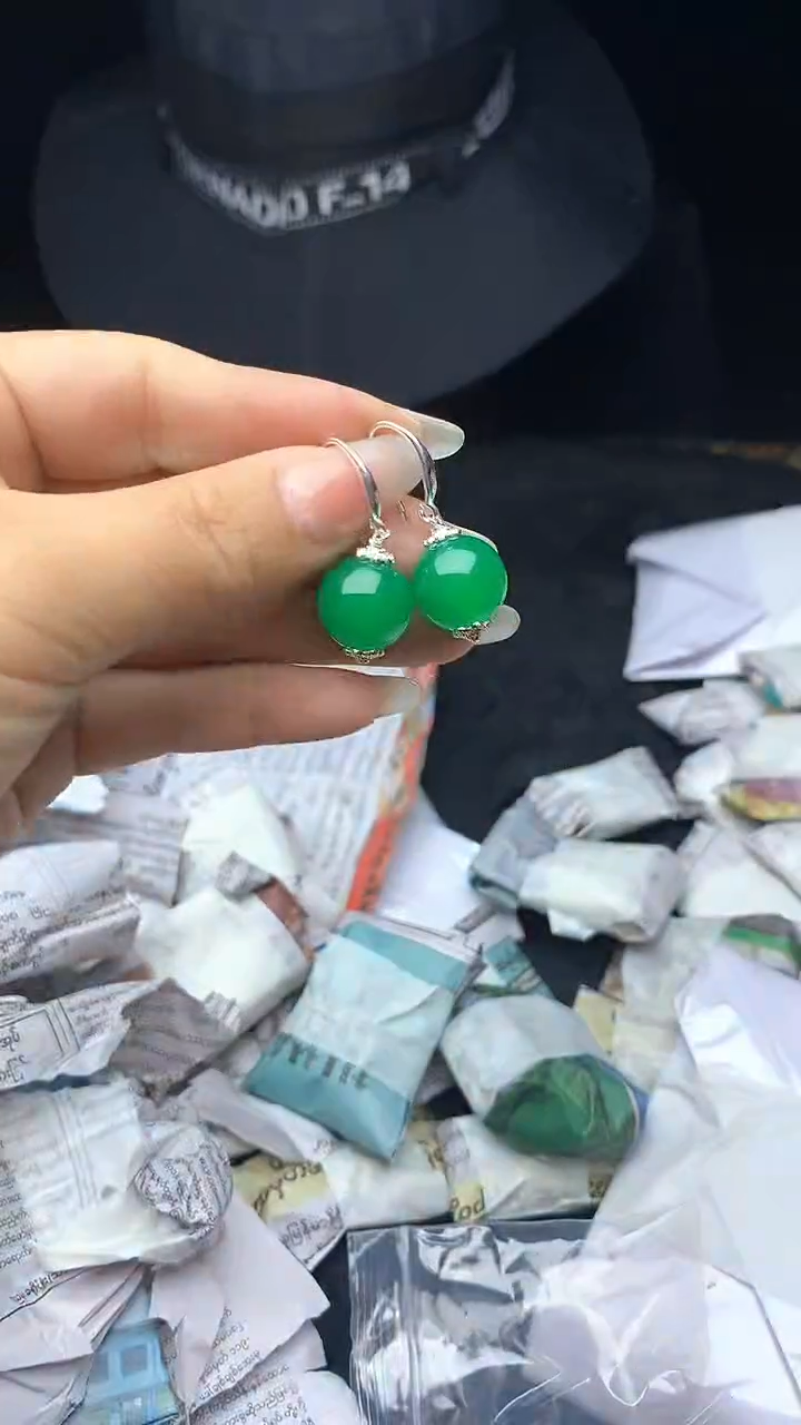 满色吊坠    所见即所得  