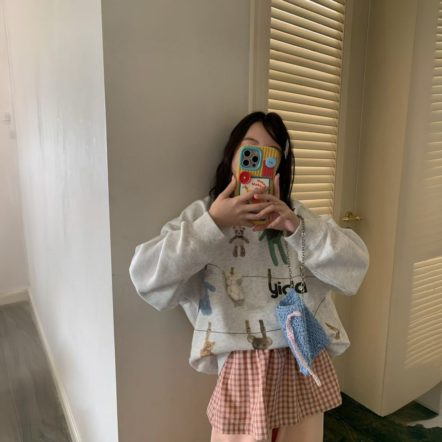 女童2025秋冬新款中大童玩偶小兔印花立公仔加绒套头卫衣253376