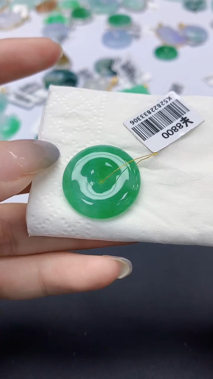 翡翠未镶嵌颈饰天然缅甸a货翡翠