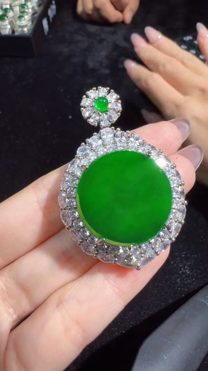 【闪购商品】定制翡翠未镶嵌无事牌1