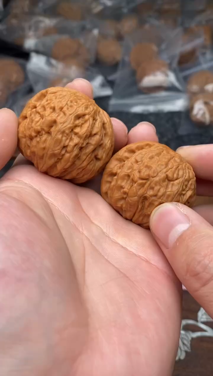 【闪购商品】文玩核桃把件G114号40尺铁锤