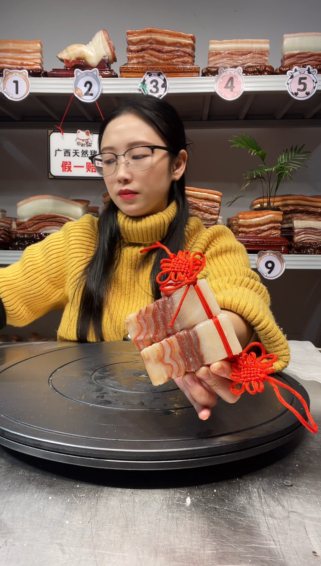 【闪购商品】天然石材柳州猪肉石